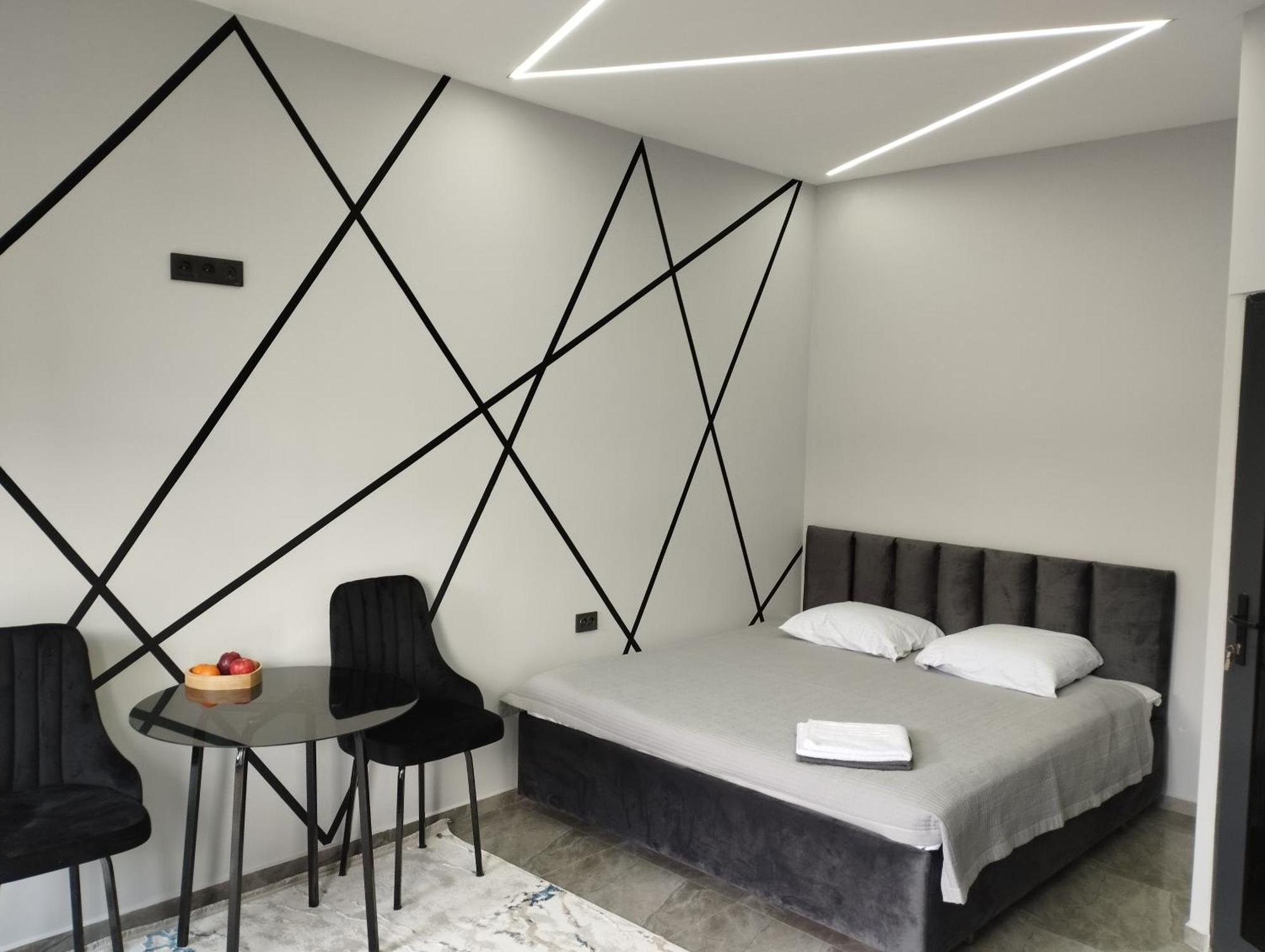 Lumi Hotel Bișkek Exterior foto